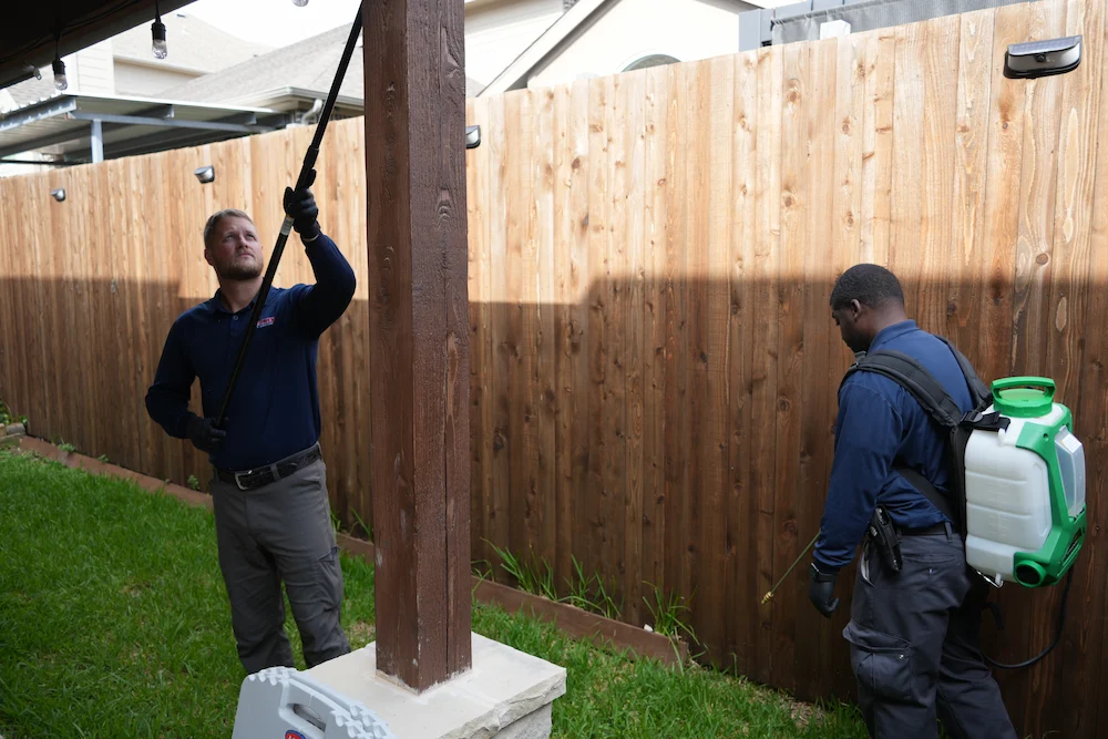 Romney Pest Control technicians